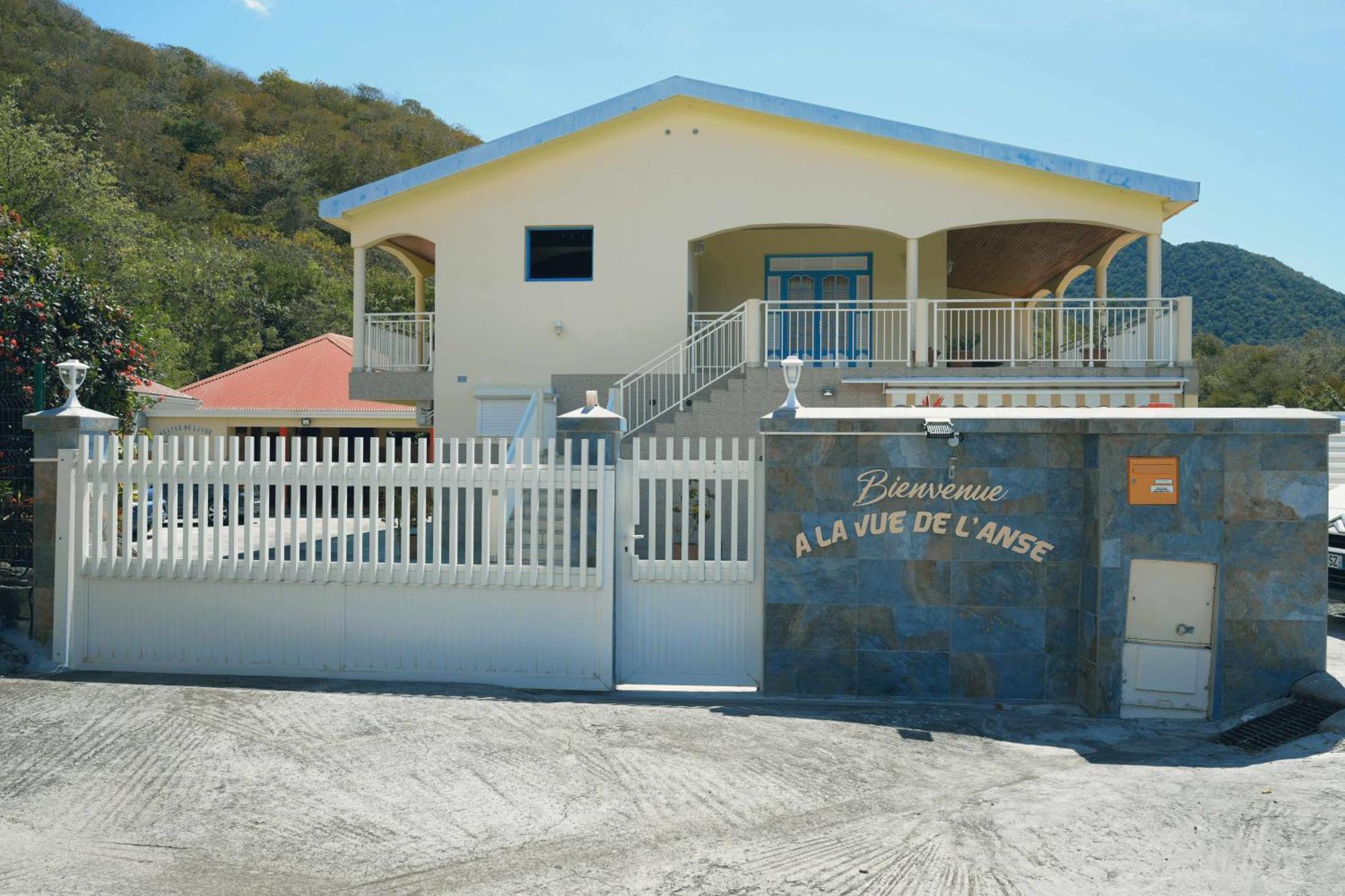 À LA VUE DE l'ANSE - T2 - LES ANSES-D'ARLET - PETITE ANSE Apartamento Fond Fleury Exterior foto